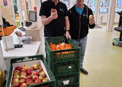 Gezonde snack voor leerlingen EBC Icarus